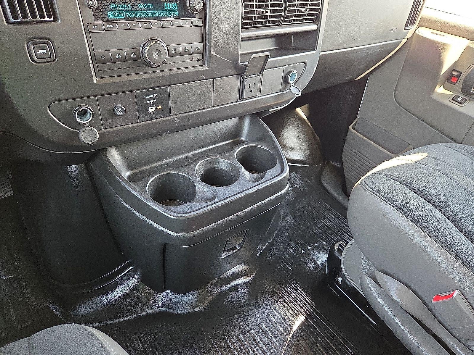 2025 Chevrolet Express Cargo Base
