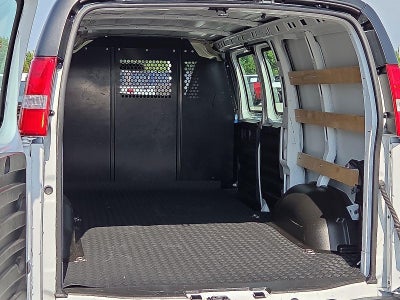 2025 Chevrolet Express Cargo Base