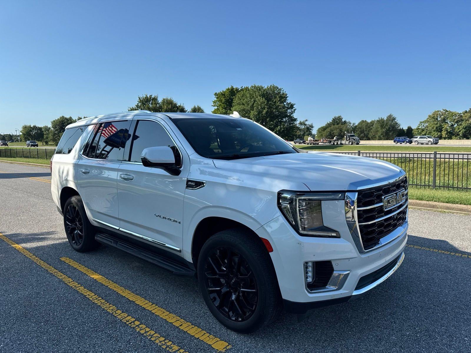 2023 GMC Yukon SLT