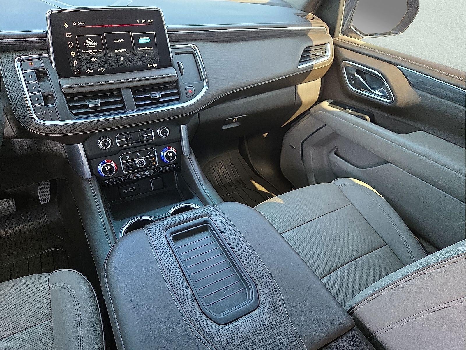 2023 GMC Yukon XL SLT