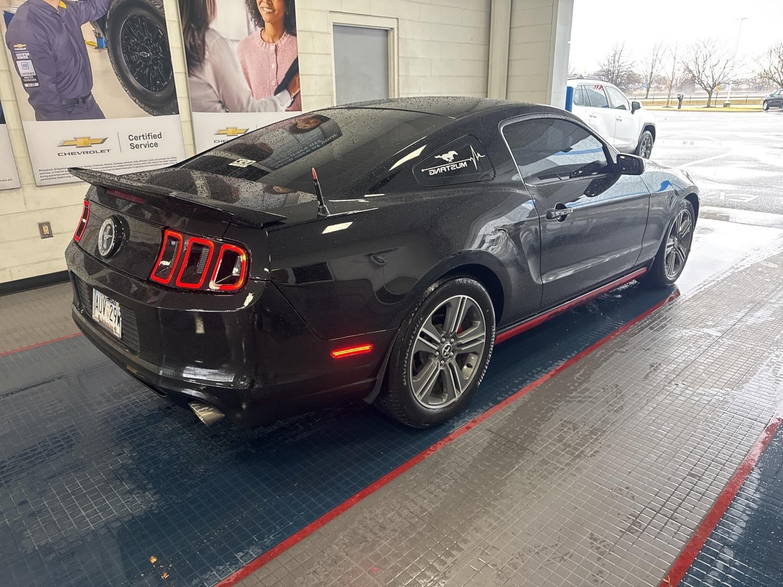 2014 Ford Mustang V6