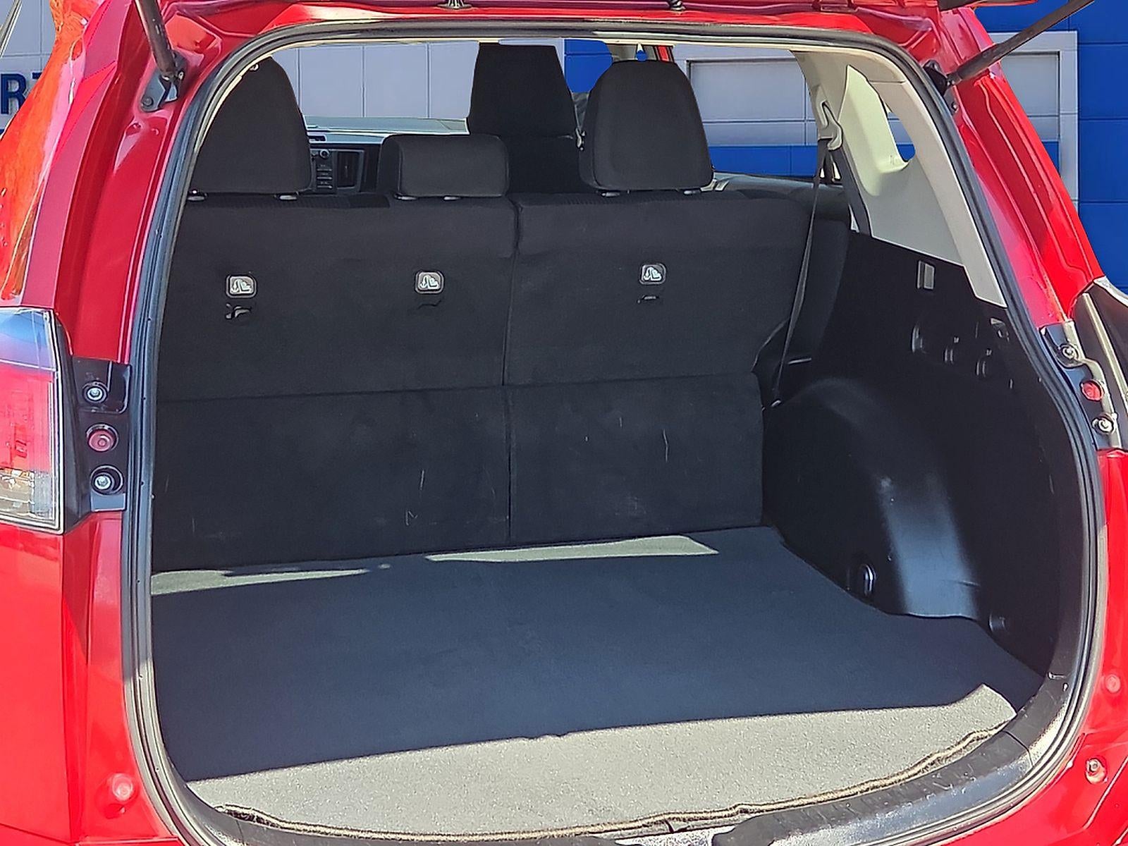 2016 Toyota RAV4 LE