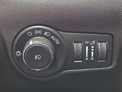 2023 Jeep Compass Latitude Lux FWD