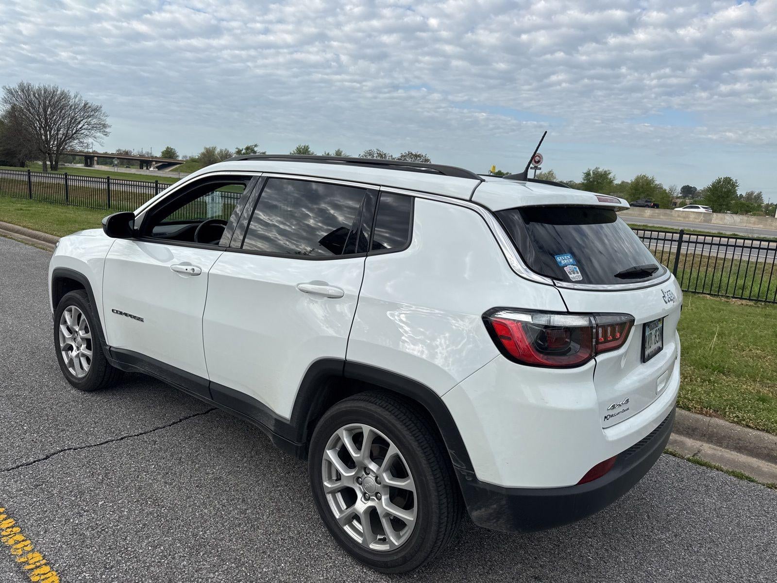 2023 Jeep Compass Latitude Lux FWD