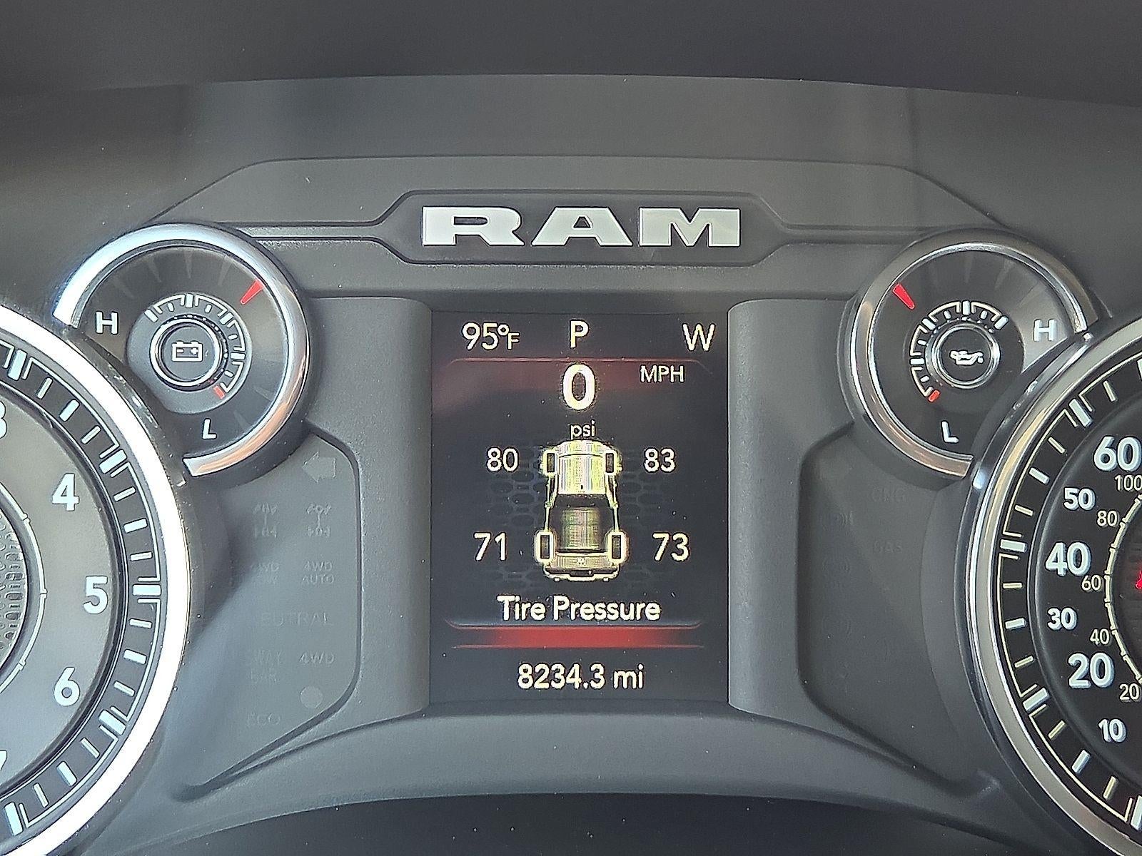 2024 RAM 2500 Tradesman Crew Cab 4x2 8' Box