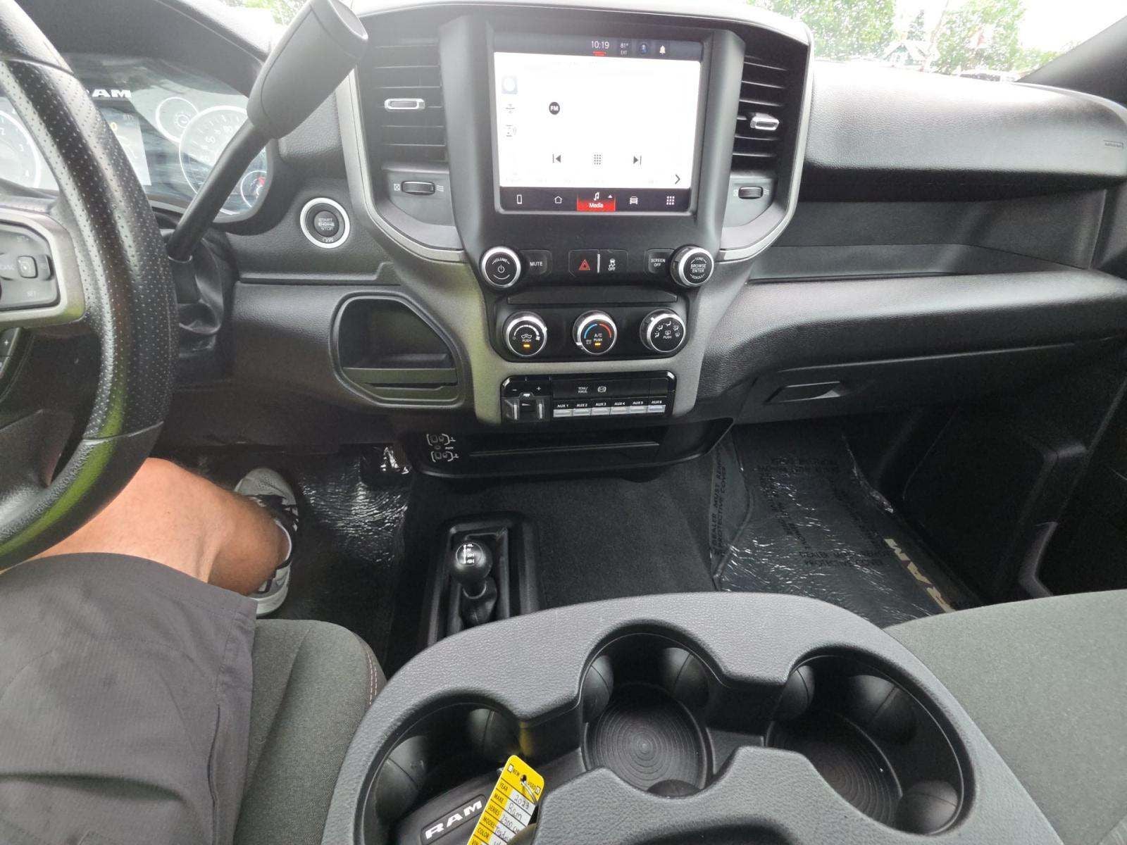 2023 RAM 2500 Tradesman Crew Cab 4x4 6'4" Box