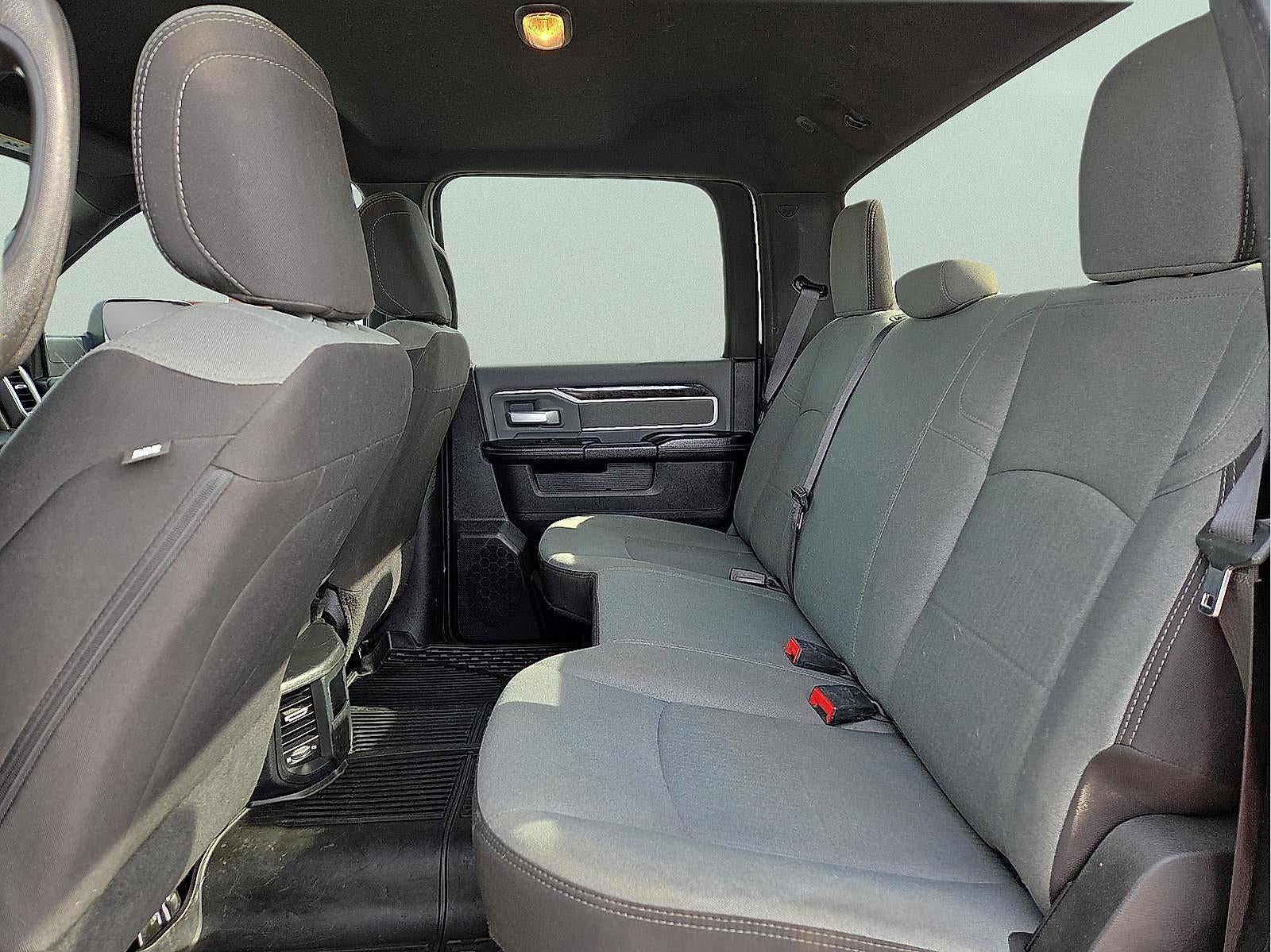 2022 RAM 2500 Big Horn Crew Cab 4x4 6'4" Box