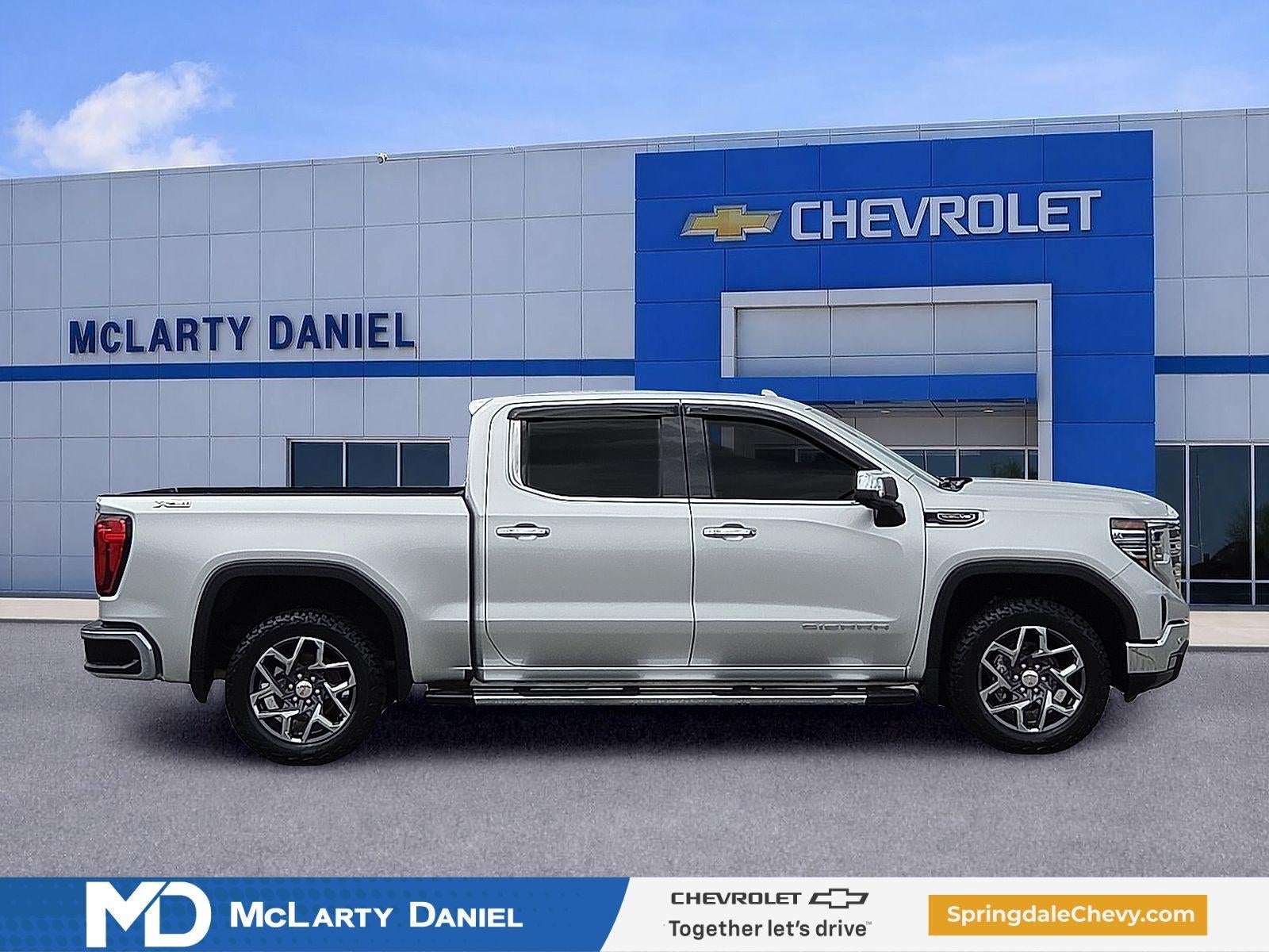2022 GMC Sierra 1500 SLT