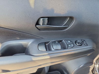 2023 Nissan Kicks S Xtronic CVT