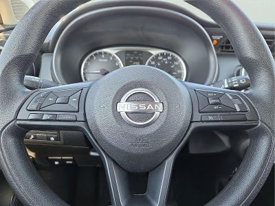 2023 Nissan Kicks S Xtronic CVT