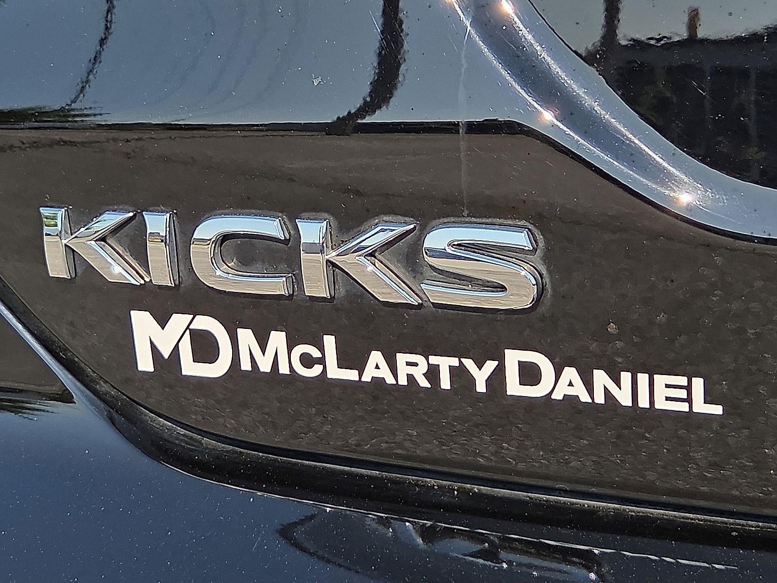 2023 Nissan Kicks S Xtronic CVT