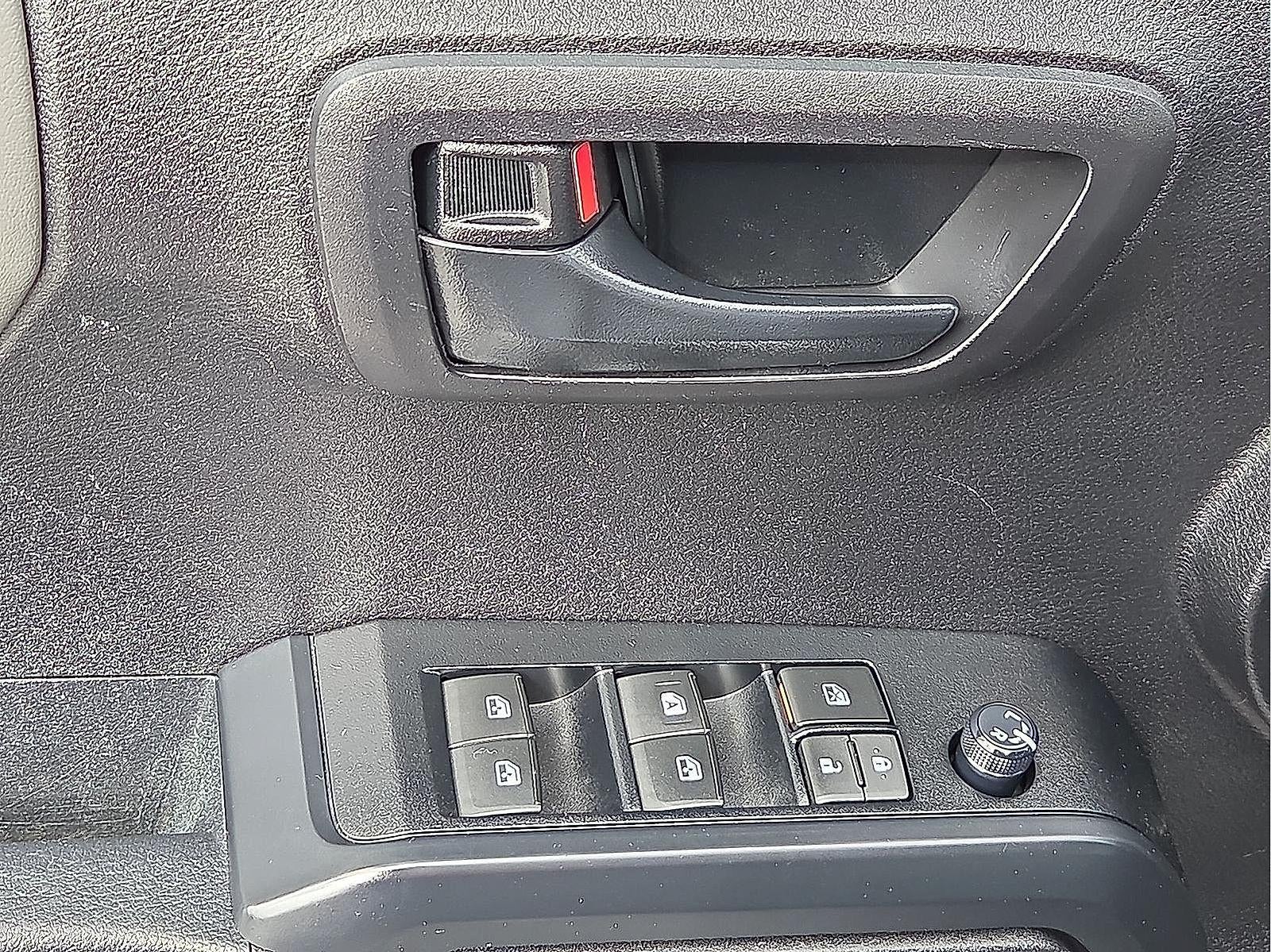 2023 Toyota Tacoma SR V6