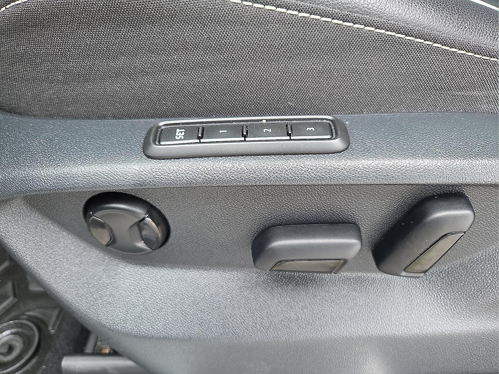 2022 Volkswagen Tiguan 2.0T SEL R-Line