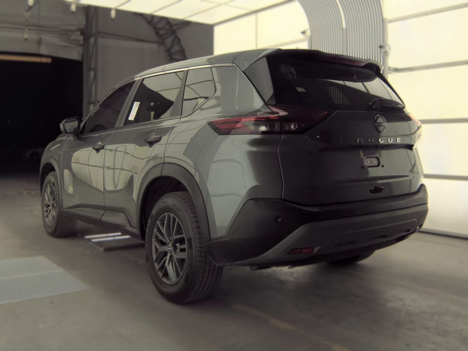 2023 Nissan Rogue S FWD