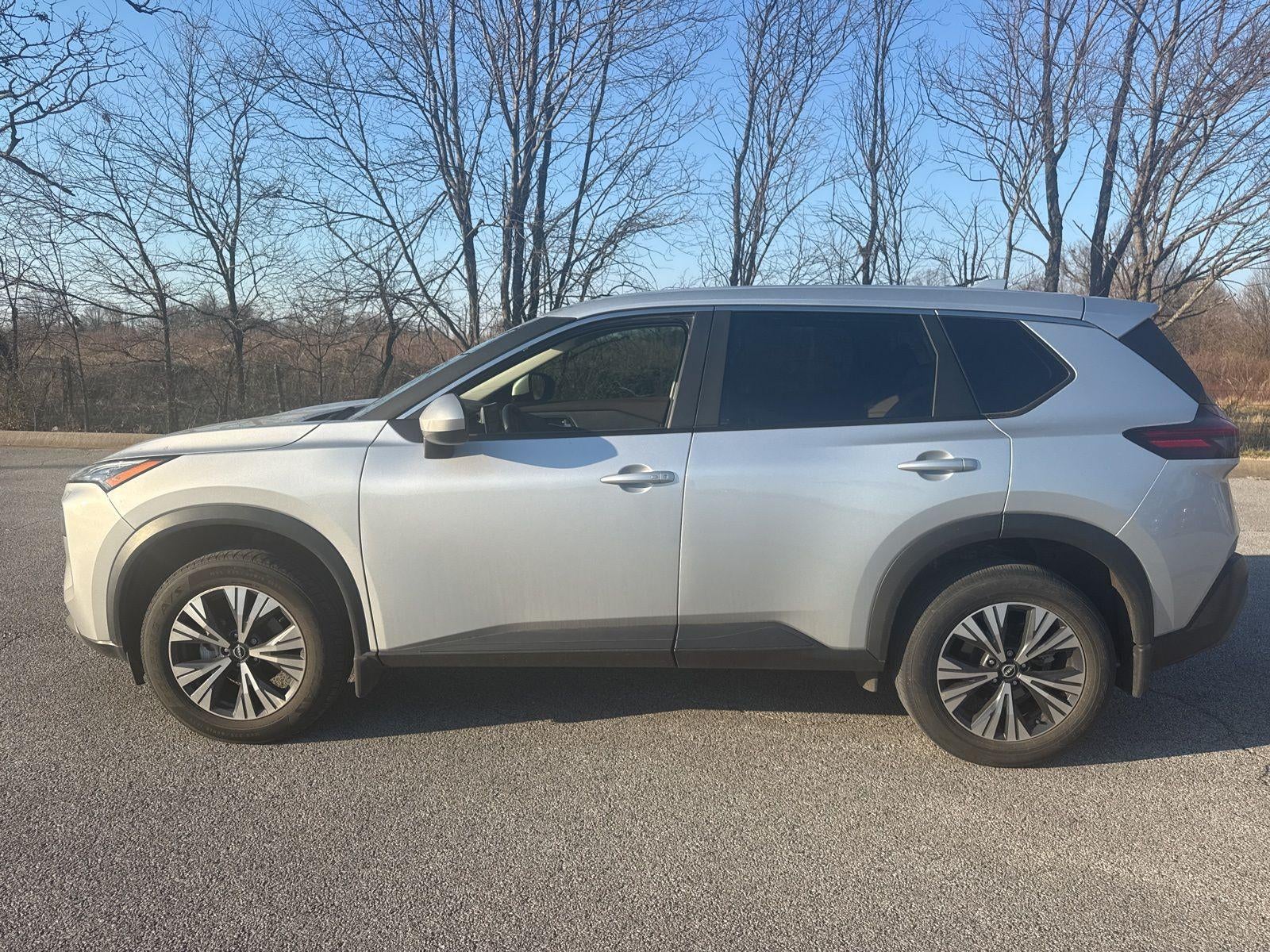 2023 Nissan Rogue SV FWD