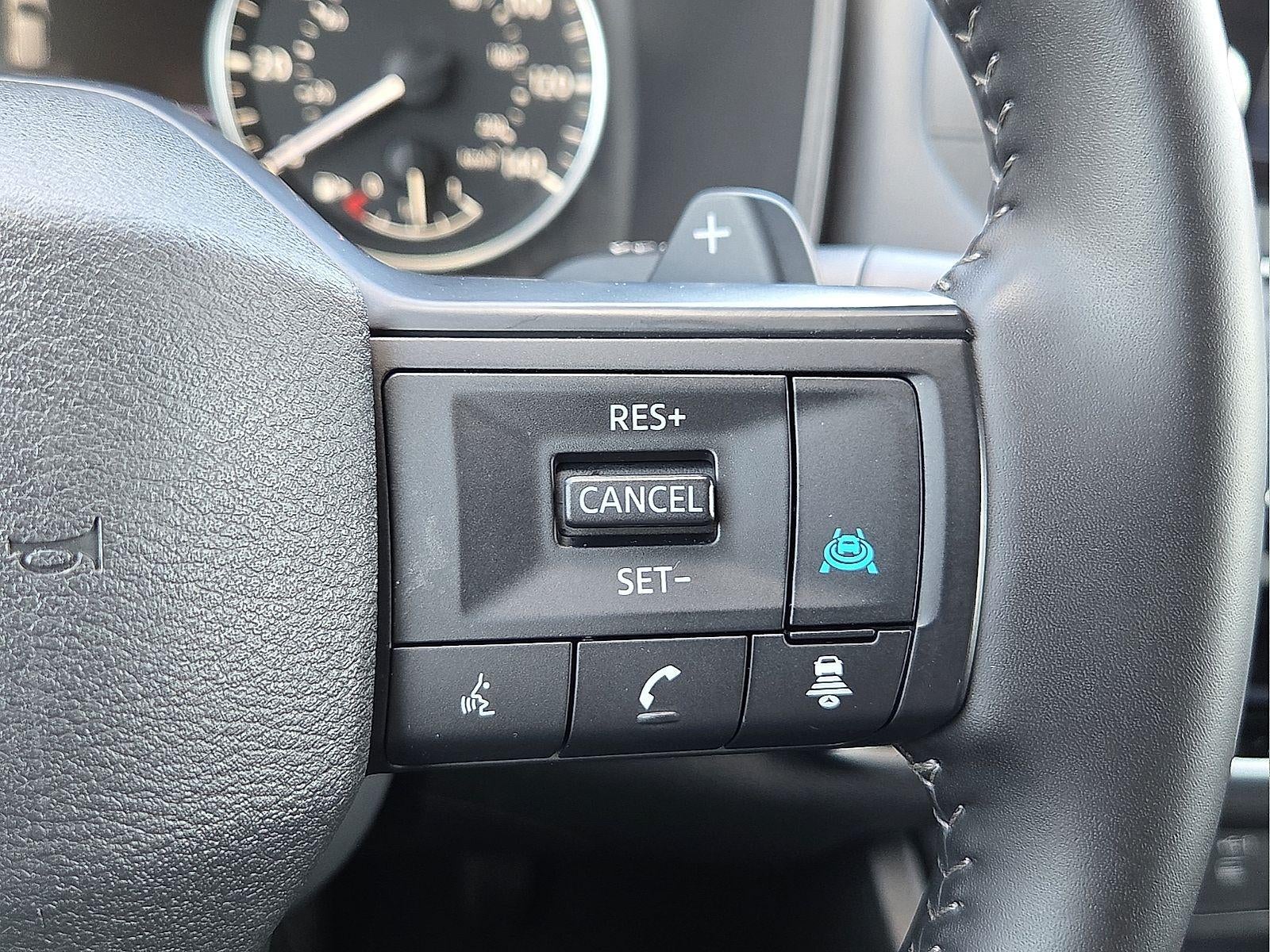 2025 Nissan Rogue SV
