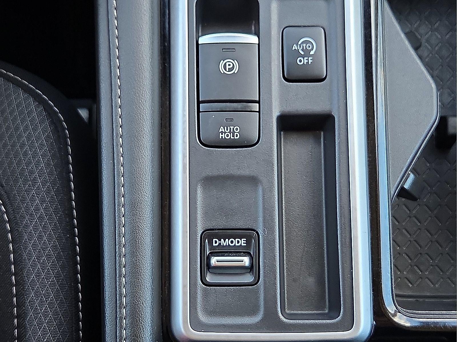 2025 Nissan Pathfinder SV FWD