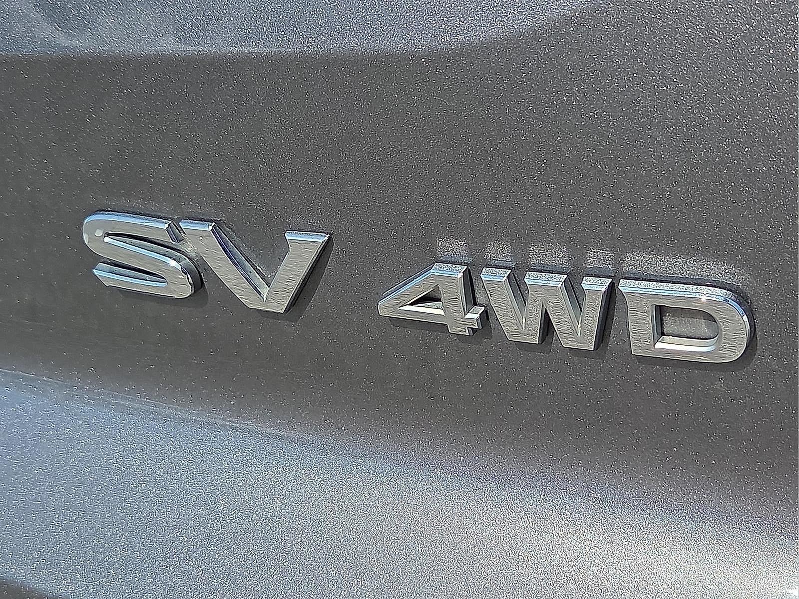 2024 Nissan Pathfinder SV