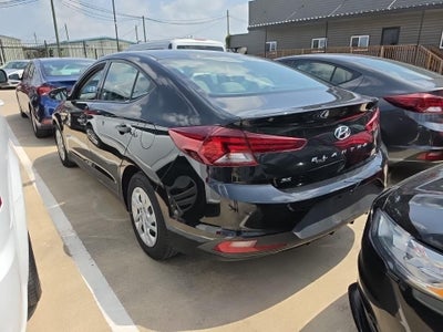 2020 Hyundai Elantra SE