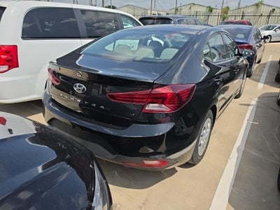 2020 Hyundai Elantra SE