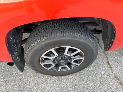 2018 Toyota Tundra SR5 5.7L V8