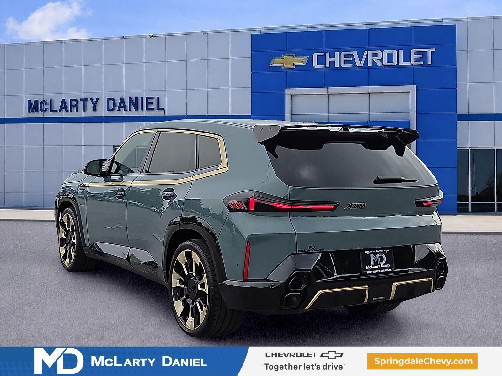 2023 BMW XM Base