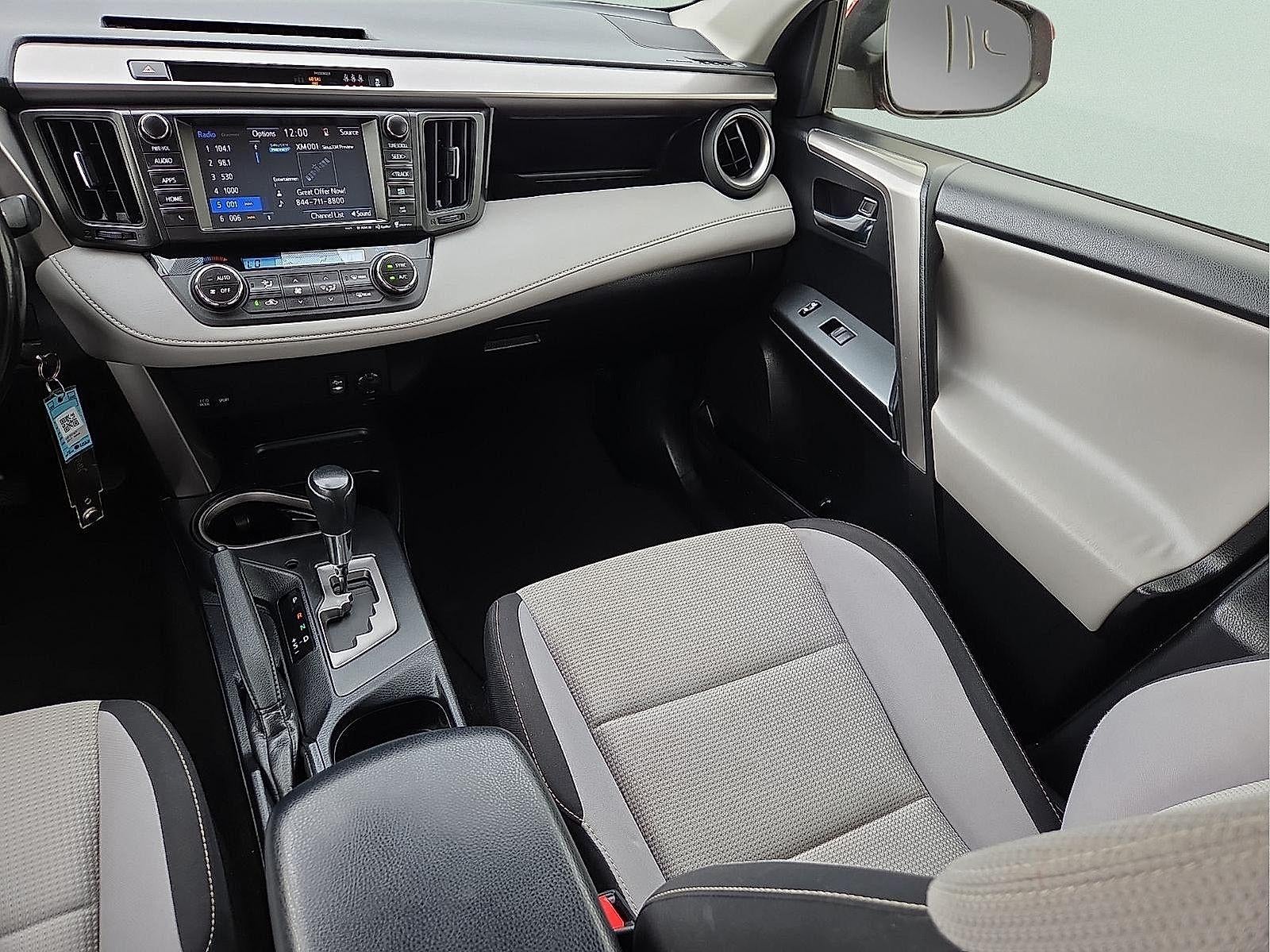 2017 Toyota RAV4 XLE