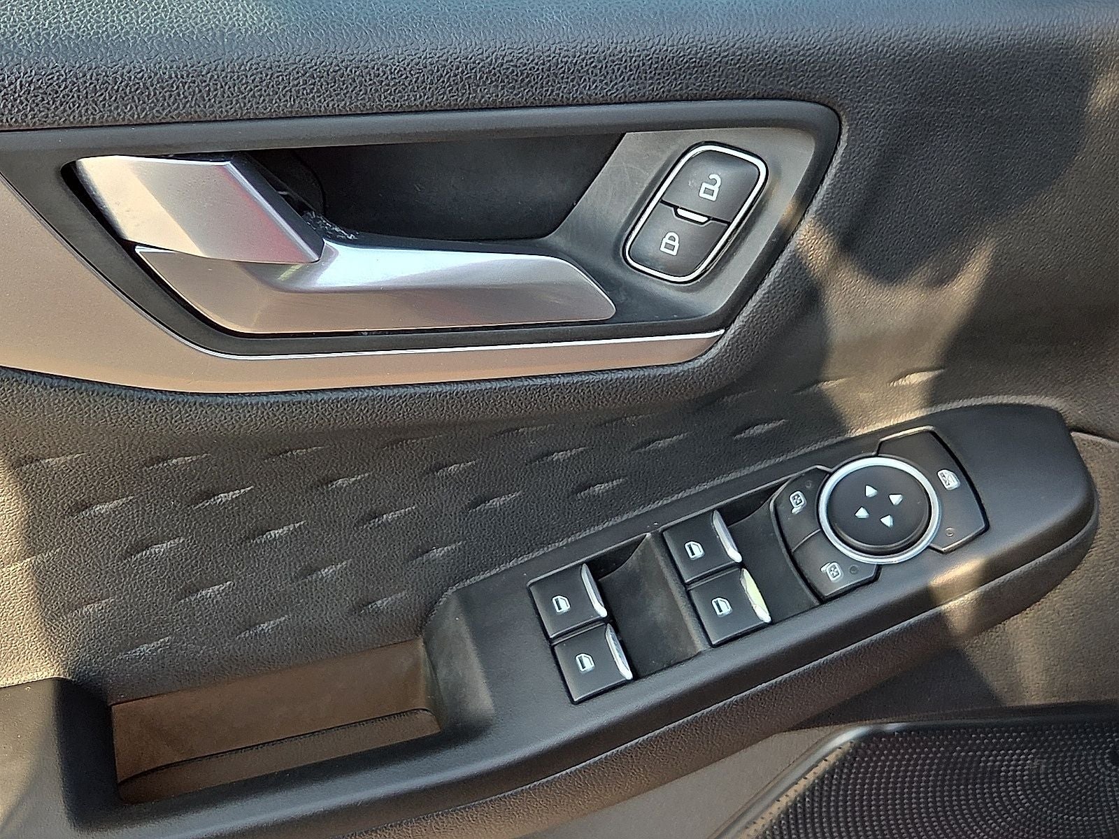 2020 Ford Escape Hybrid SE Sport