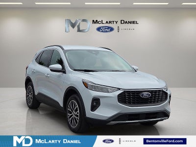 2025 Ford Escape Plug-In Hybrid Base