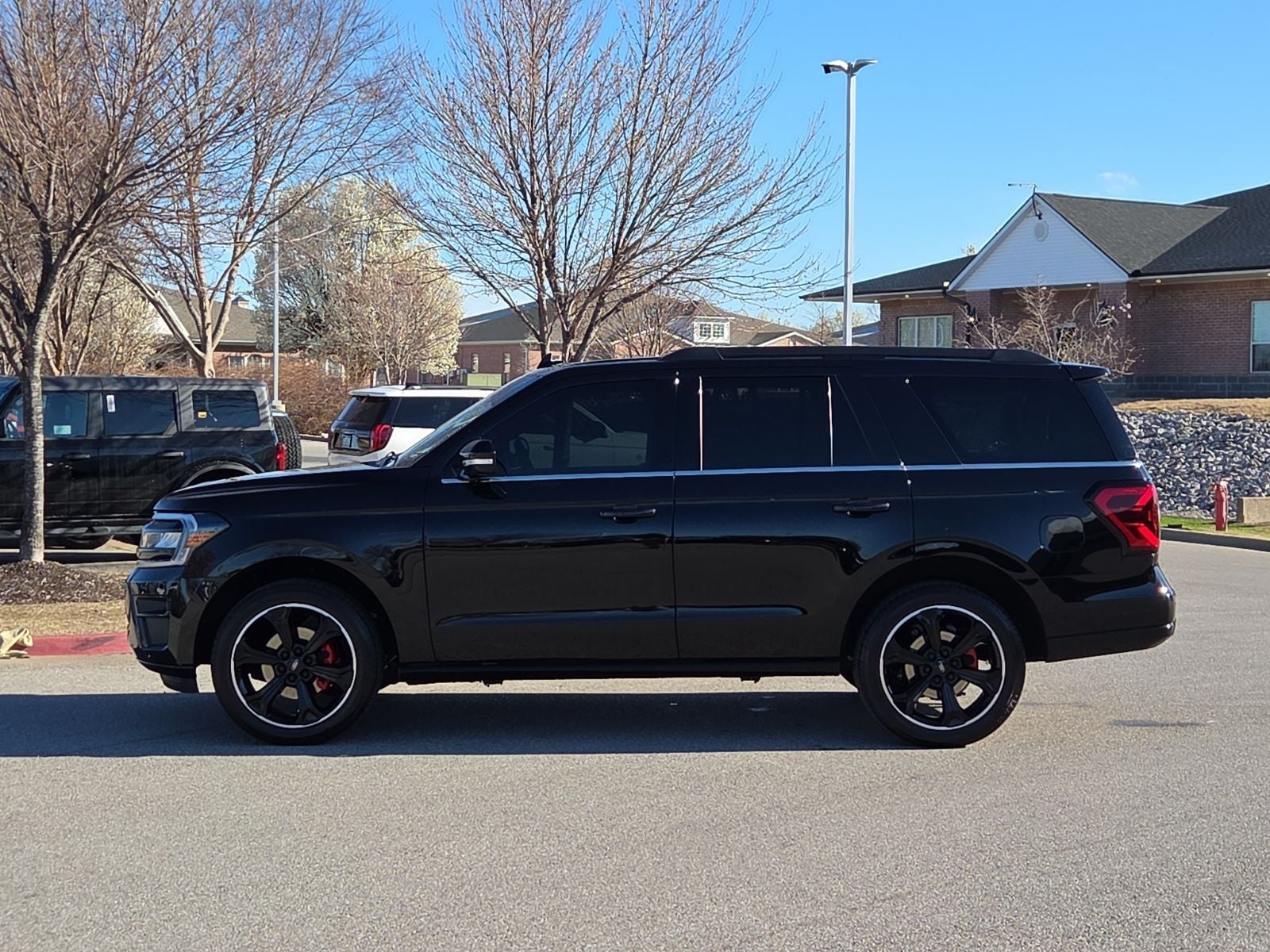 2024 Ford Expedition Limited Stealth Performance Edition
