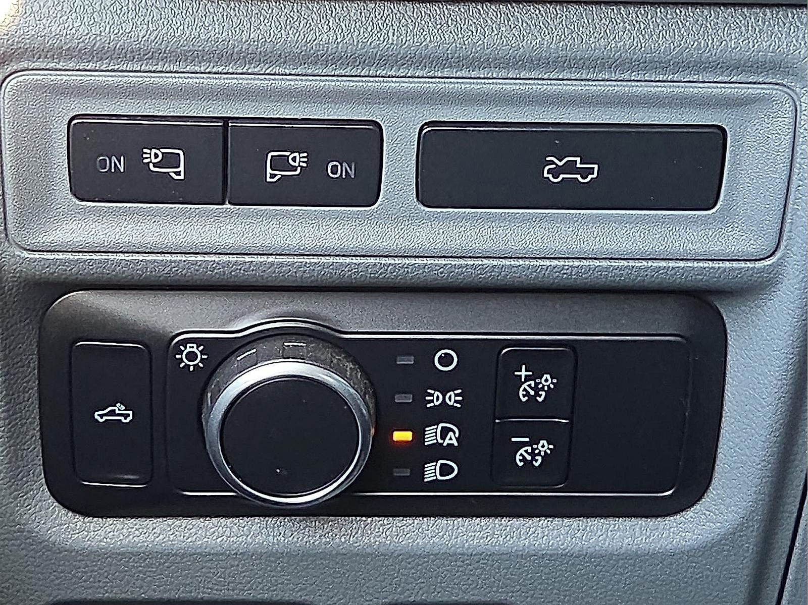 2024 Ford F-150 Lightning XLT