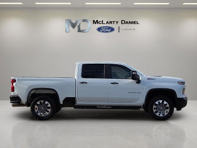 2024 Chevrolet Silverado 2500HD Custom