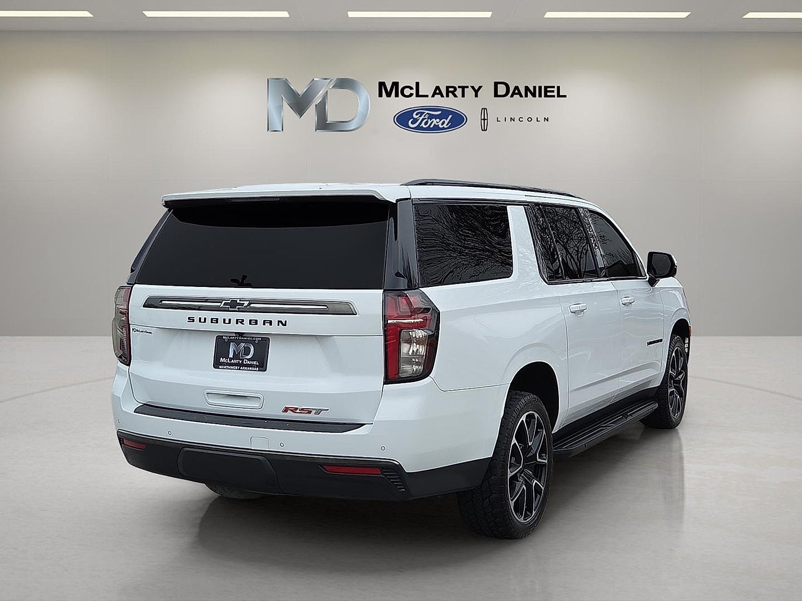 2022 Chevrolet Suburban RST