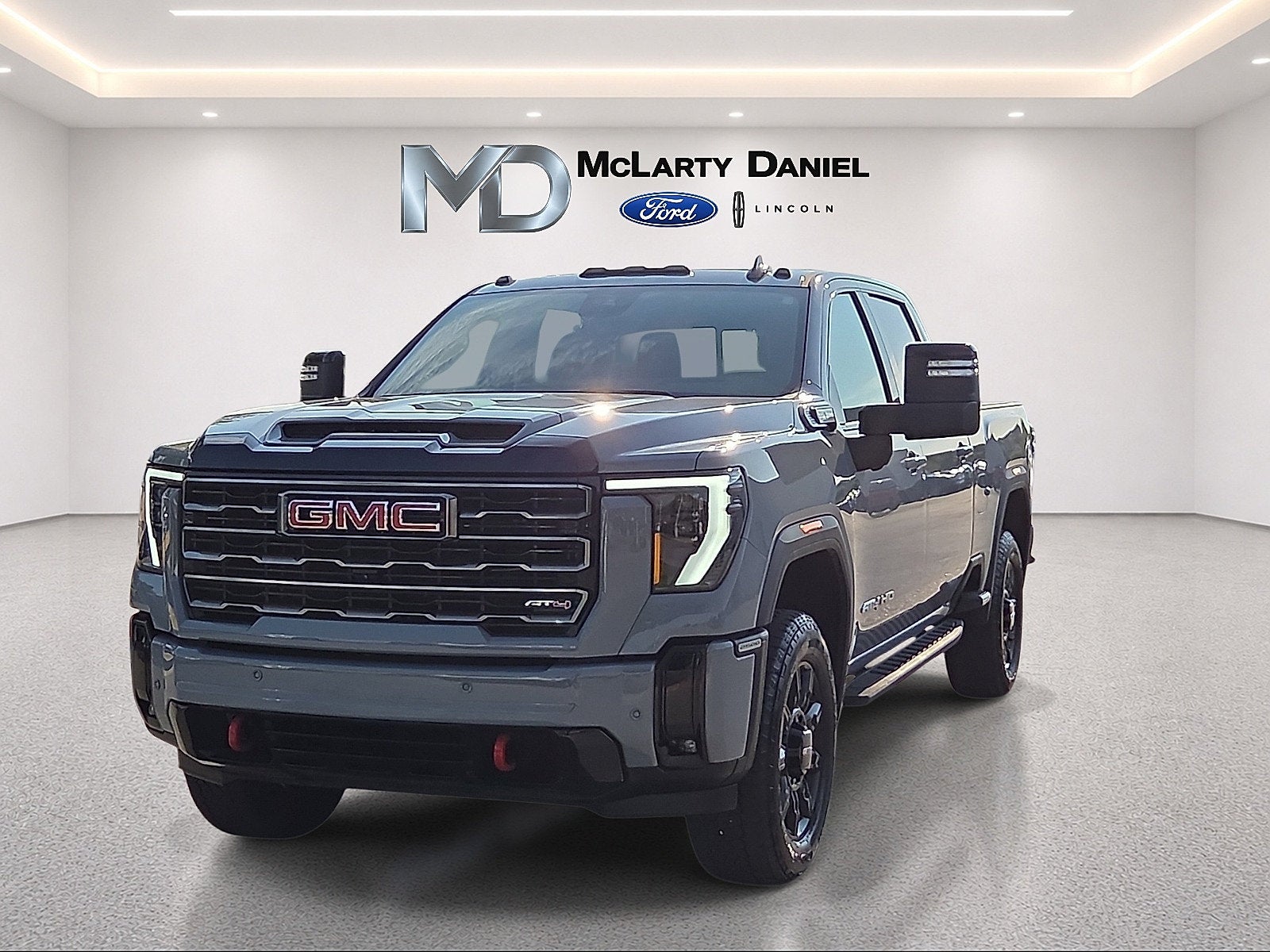 2025 GMC Sierra 2500HD AT4