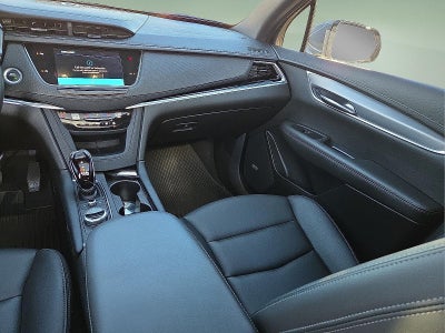 2024 Cadillac XT6 Luxury