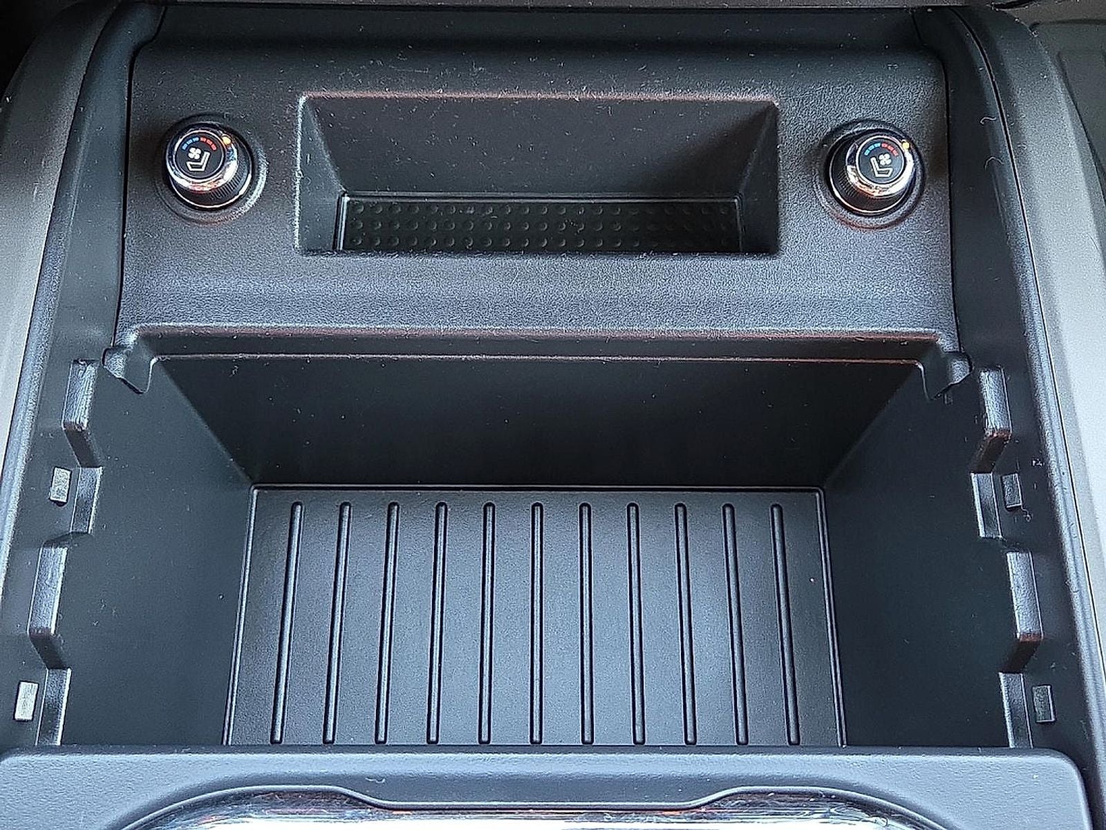 2020 Nissan Titan Platinum Reserve