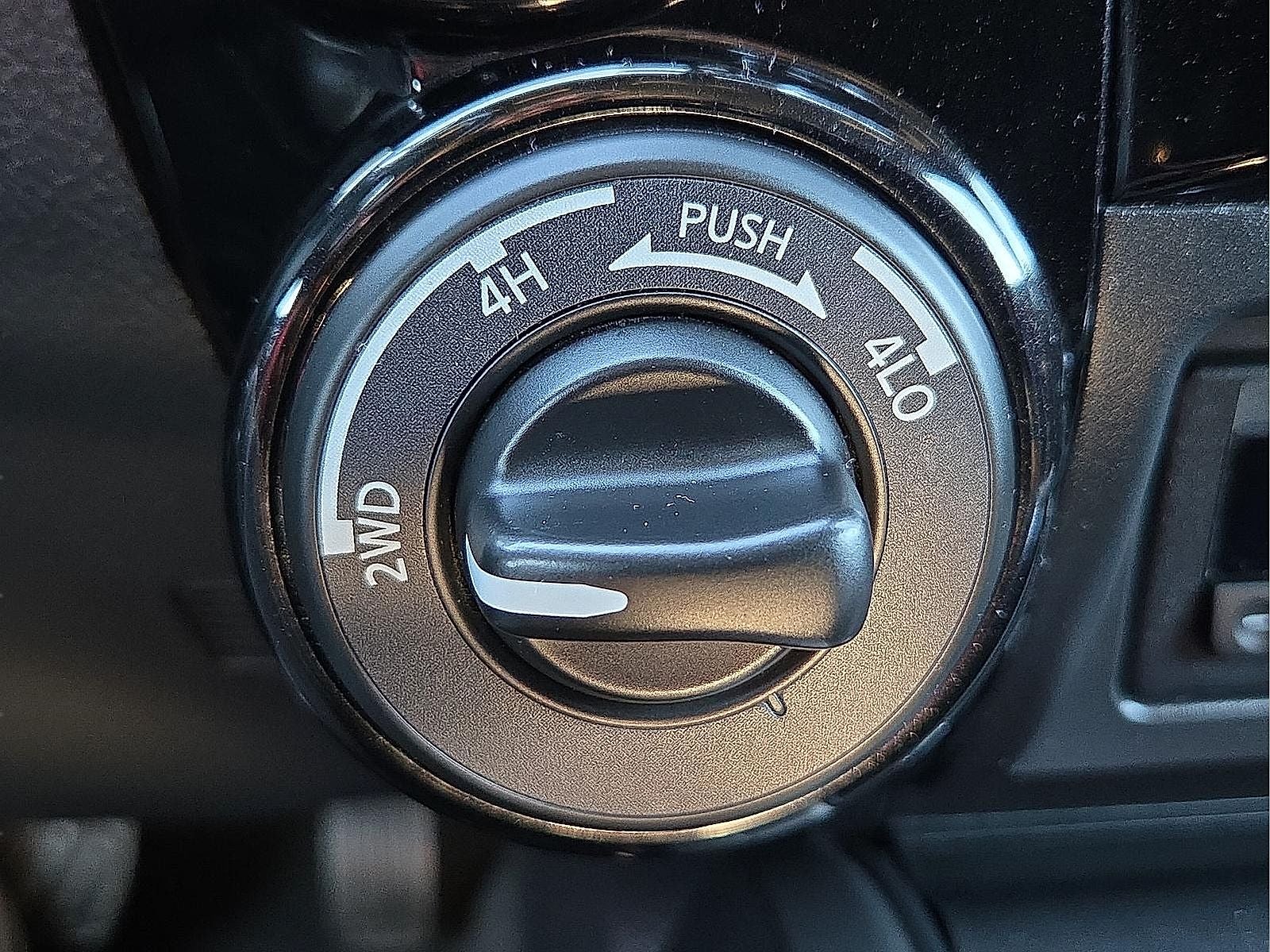 2020 Nissan Titan Platinum Reserve