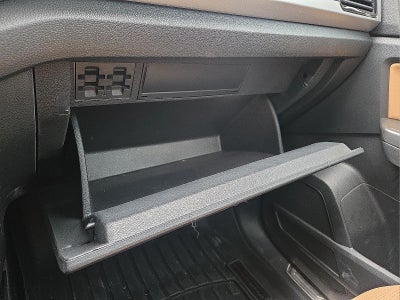 2022 Volkswagen Atlas Cross Sport 3.6L V6 SEL Premium R-Line