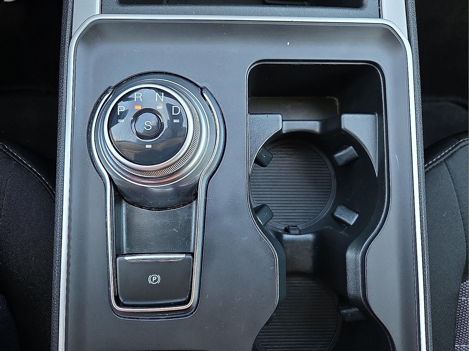 2024 Ford Edge SE