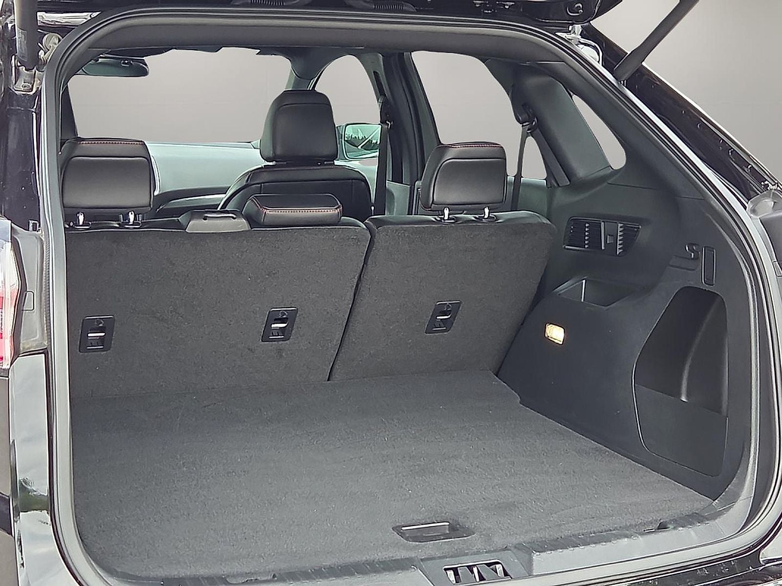 2024 Ford Edge ST Line
