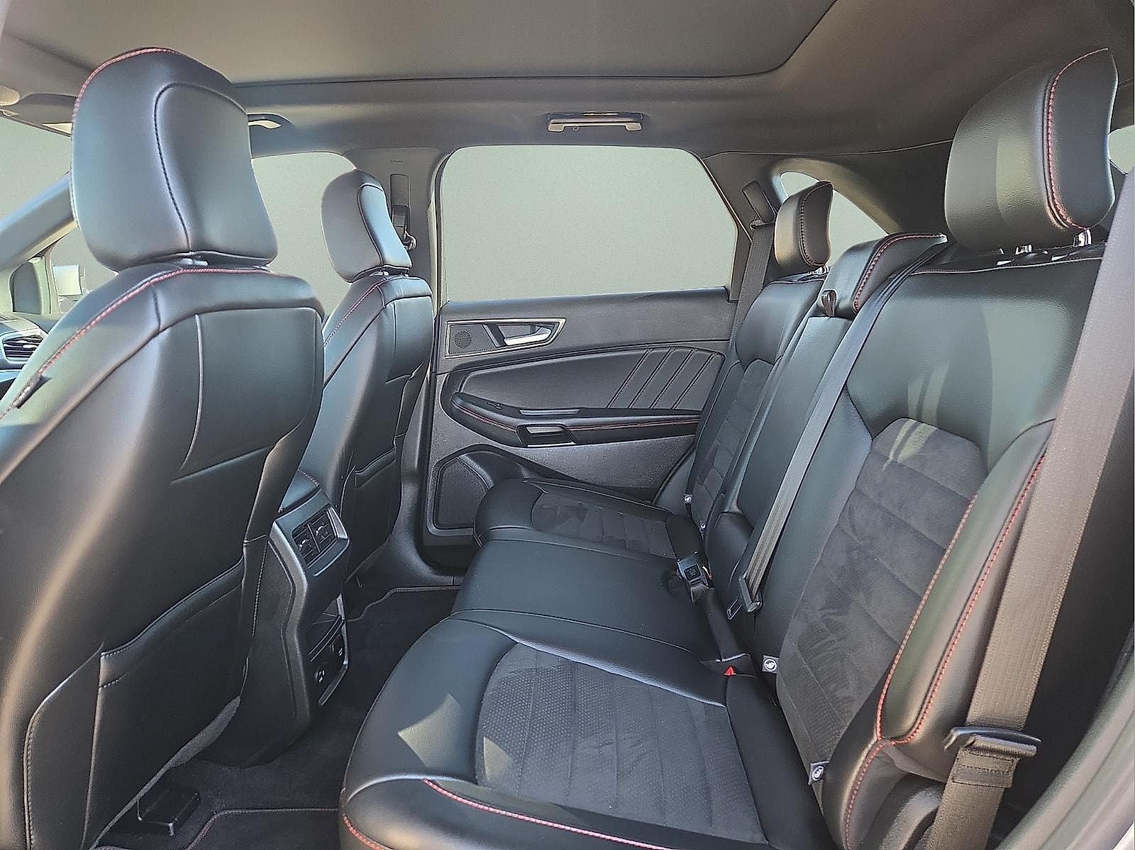 2021 Ford Edge ST Line