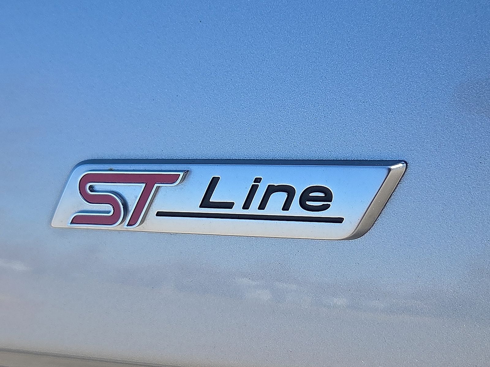 2021 Ford Edge ST Line