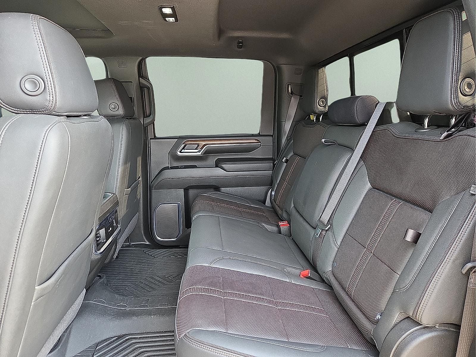2024 Chevrolet Silverado 2500HD High Country