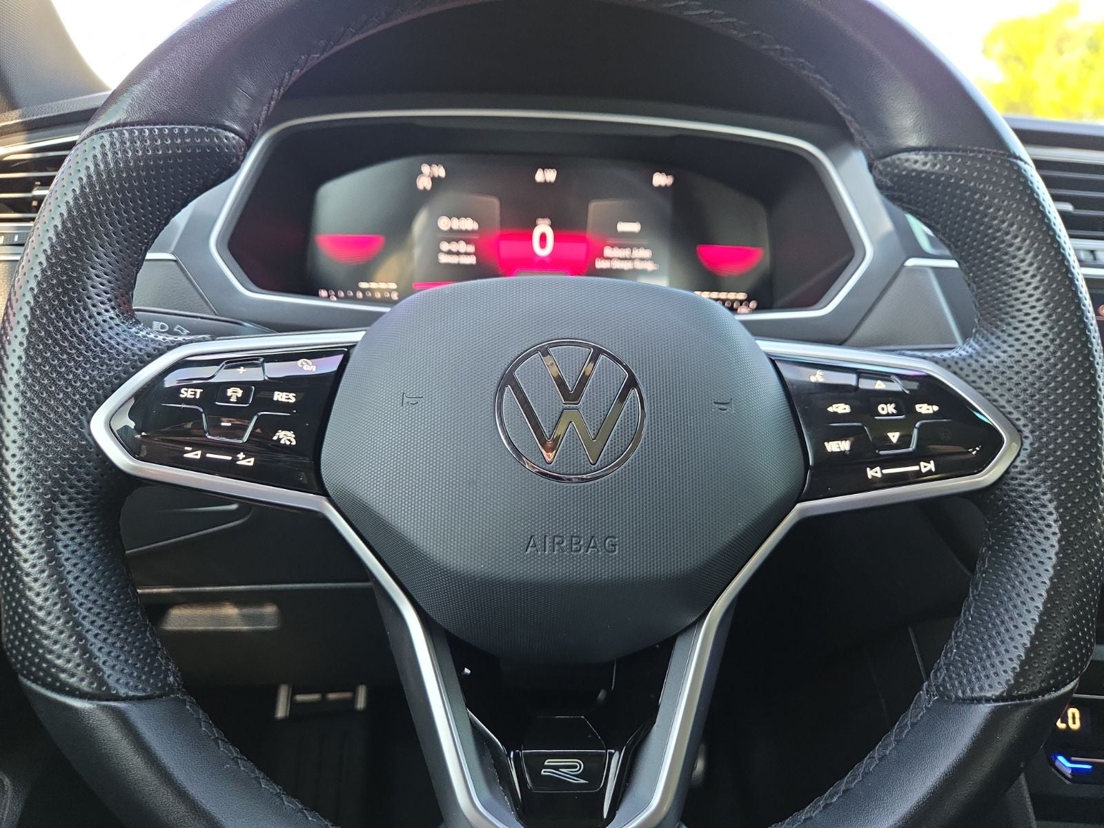 2023 Volkswagen Tiguan 2.0T SE R-Line Black
