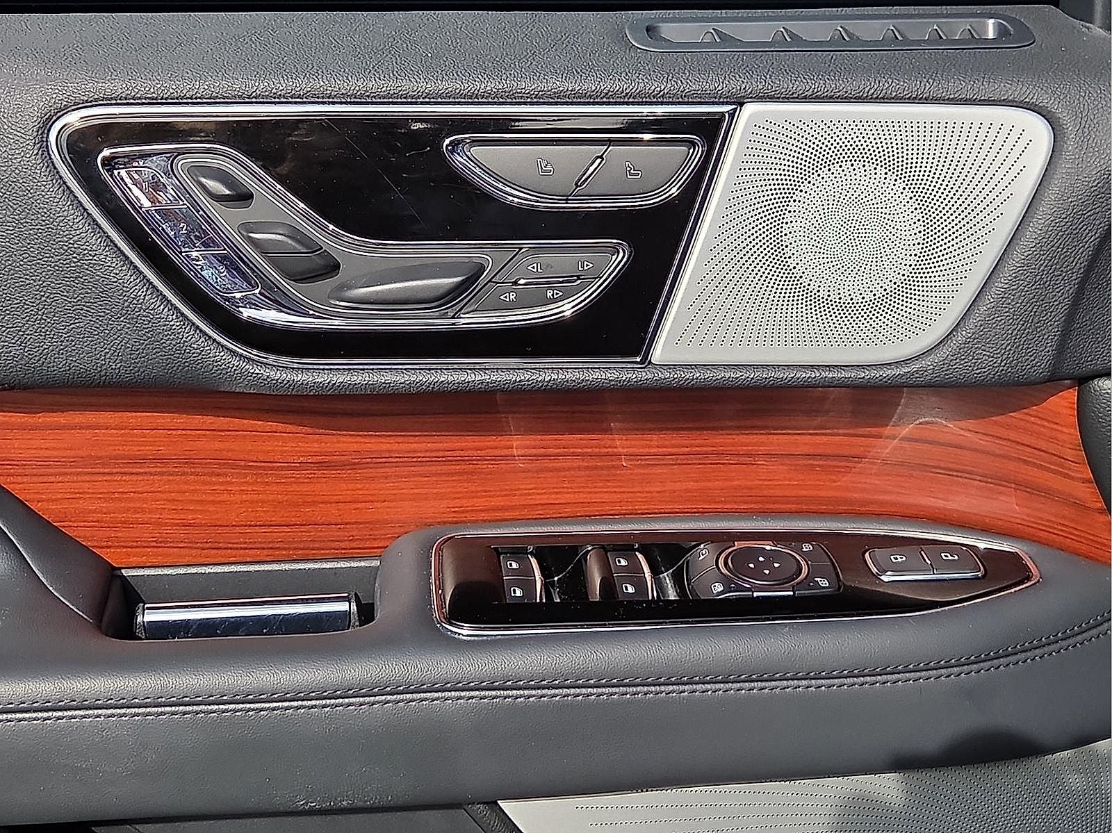 2024 Lincoln Navigator L Reserve