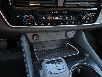 2025 Nissan Rogue Platinum