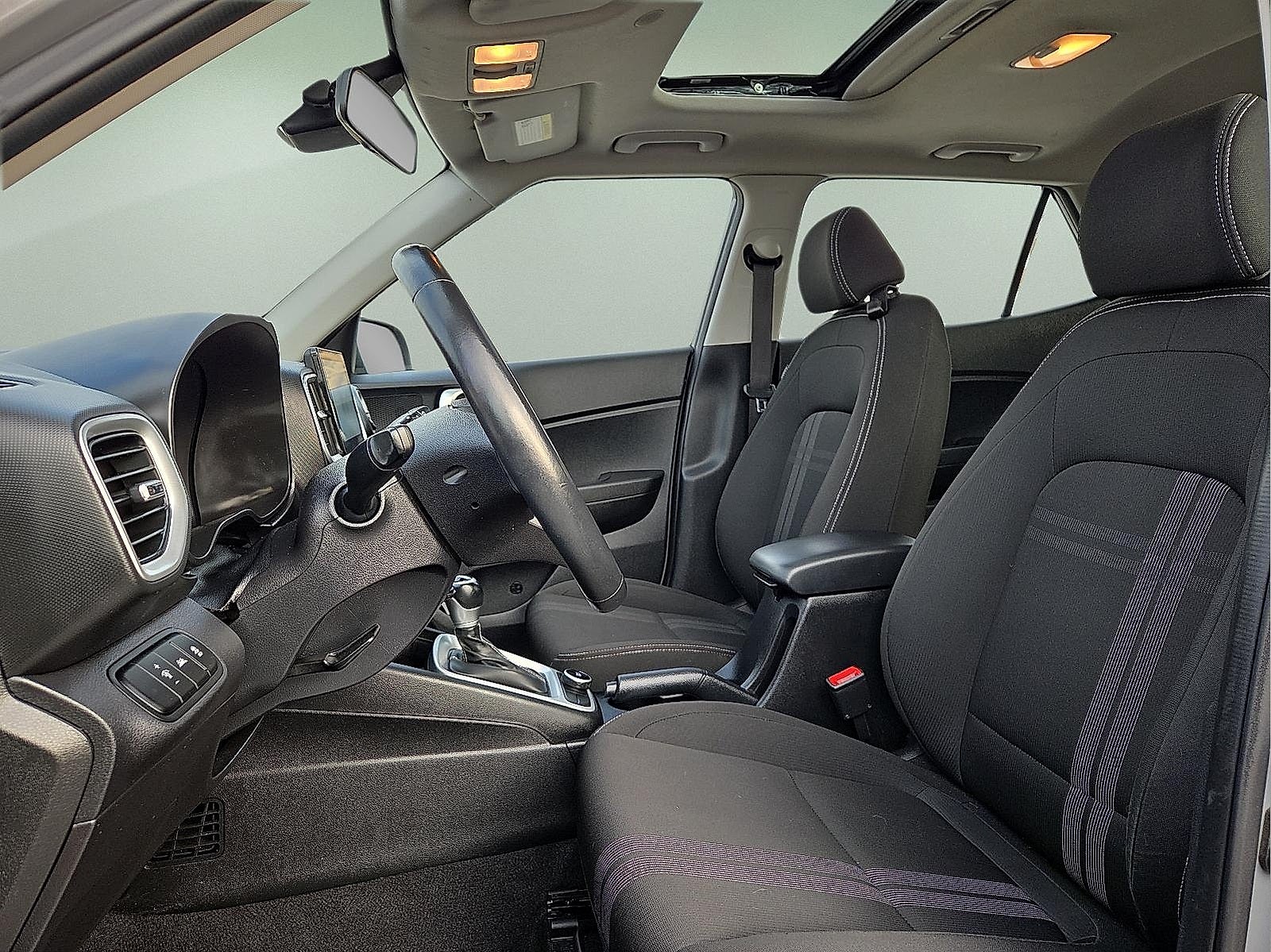 2022 Hyundai Venue SEL