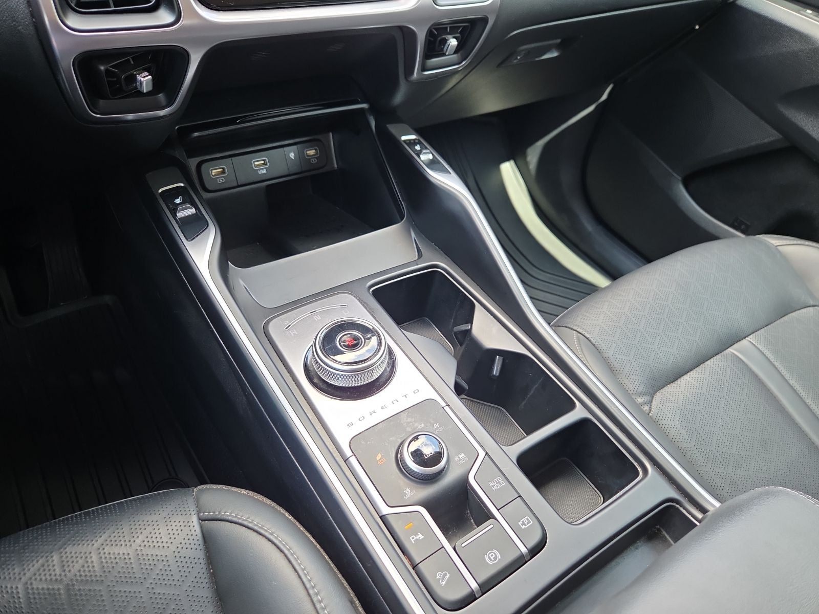 2023 Kia Sorento Hybrid EX