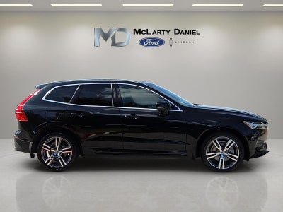 2018 Volvo XC60 T6 Momentum
