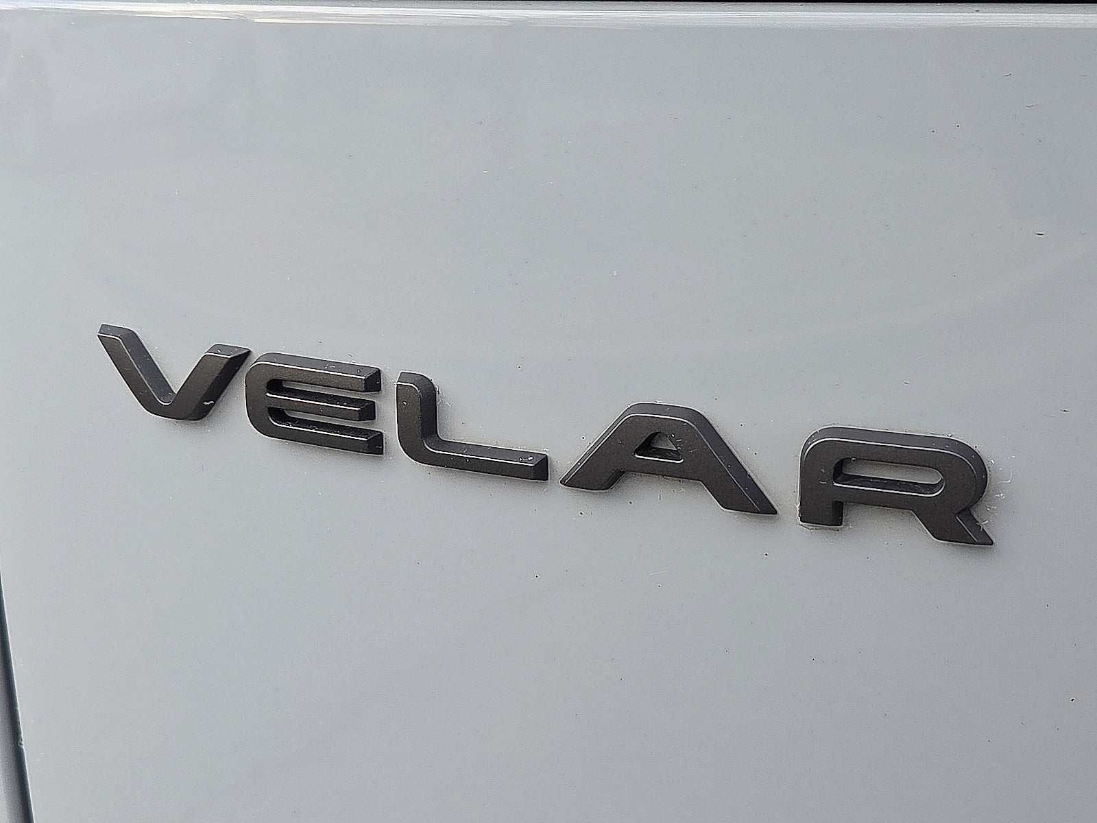 2024 Land Rover Range Rover Velar Dynamic SE